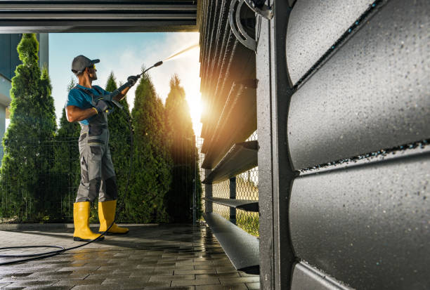 Post-Construction Pressure Washing in Richland, MO